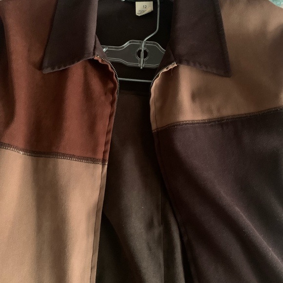 Skirt & jacket - Picture 2 of 16